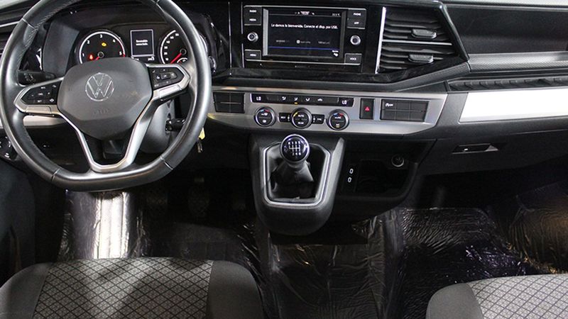 Volkswagen California • 2021 • 16,534 km 20