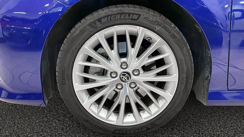 Toyota Camry • 2020 • 55,000 km 18