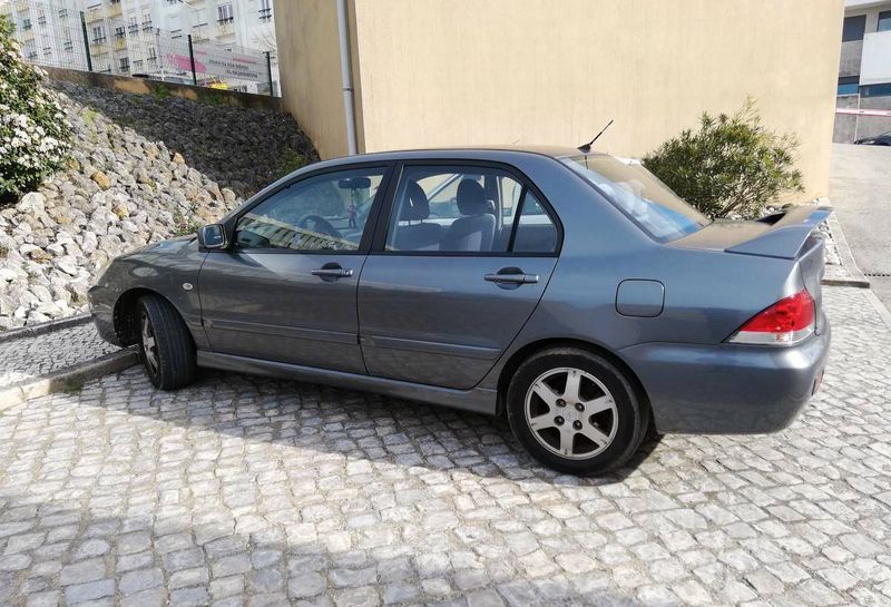 Mitsubishi Lancer • 2007 • 100,000 km 2