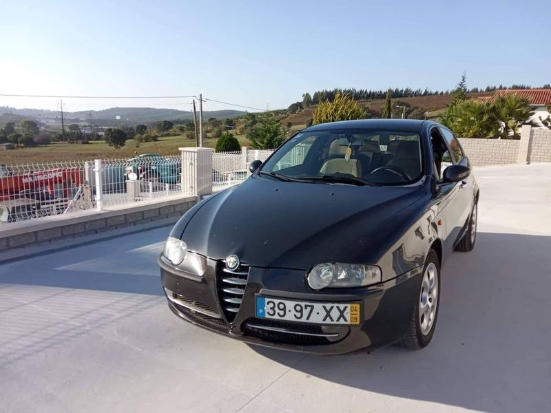 Alfa Romeo 147 • 2004 • 230,000 km 1