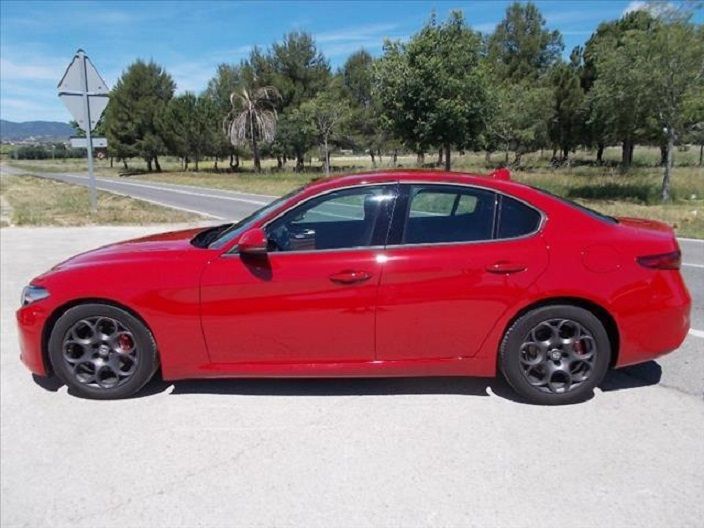 Alfa Romeo Giulia • 2016 • 119,850 km 6