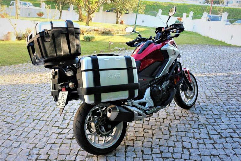 Honda cbx 750 • 2018 • 6,900 km 4