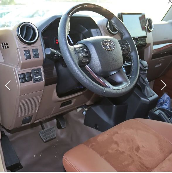 Toyota Land Cruiser • 2024 • 0 km 7
