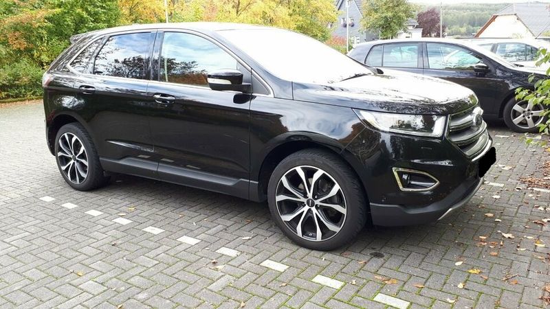 Ford Edge • 2016 • 86,000 km 3