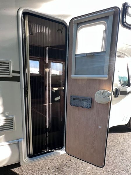 Fiat Ducato • 2018 • 38,500 km 9