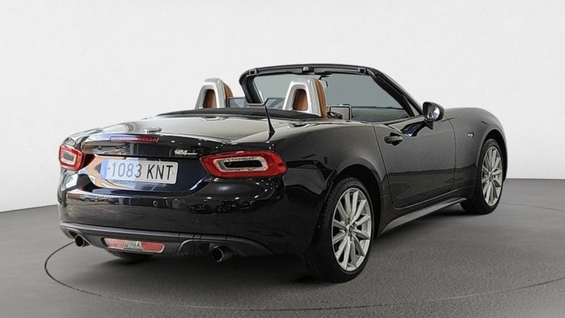 Fiat 124 Spider • 2018 • 38,900 km 6