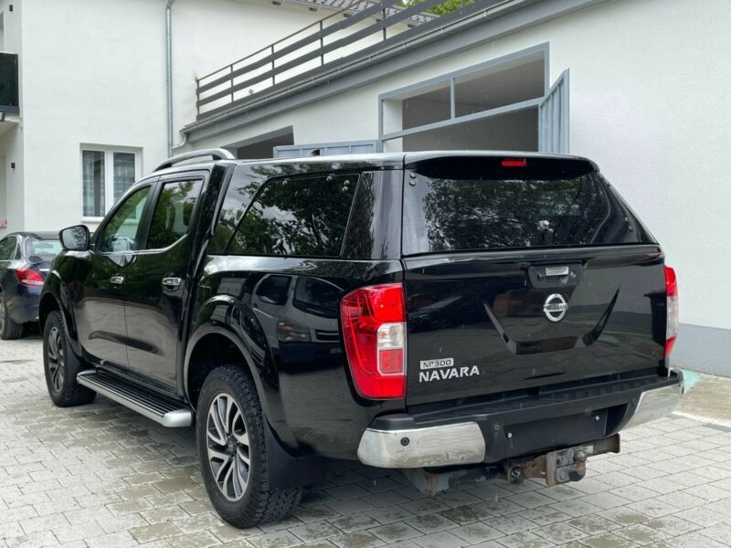 Nissan Navara • 2016 • 179,980 km 2