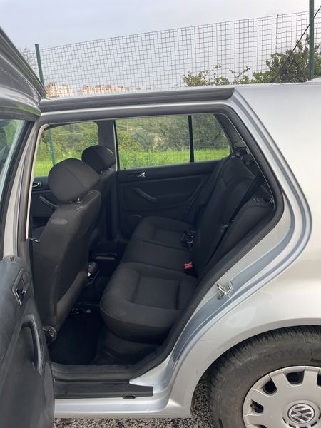 Volkswagen Golf • 2001 • 192,000 km 12