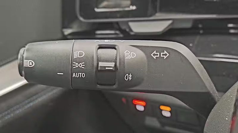 Renault Espace • 2024 • 21,647 km 22