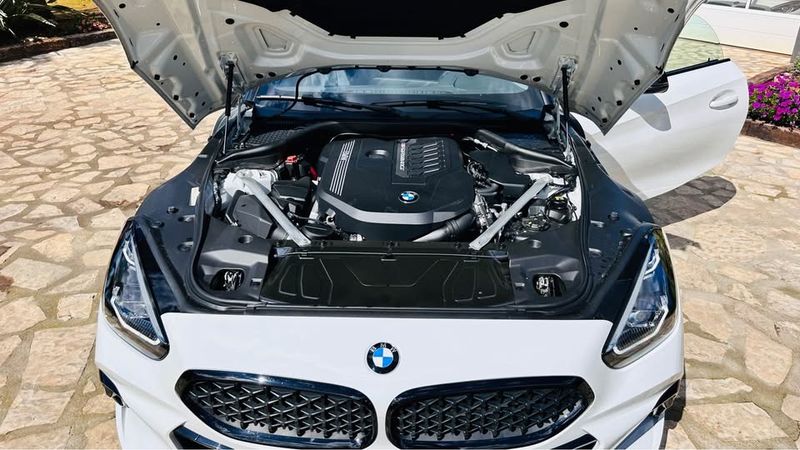 BMW Z4 • 2021 • 34,000 km 4