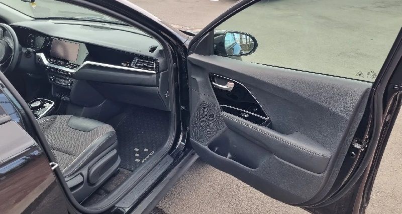 Kia Niro EV • 2020 • 65,000 km 6