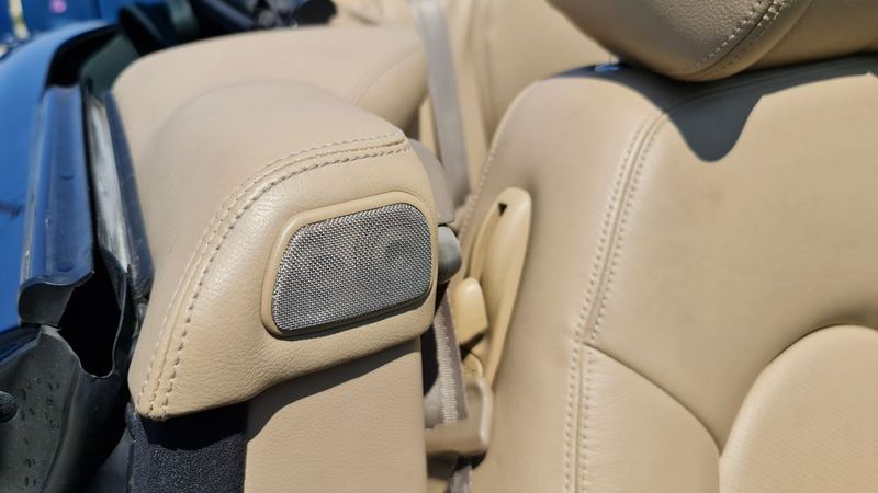 Jaguar XK8 Convertible • 2001 • 35,658 km 6