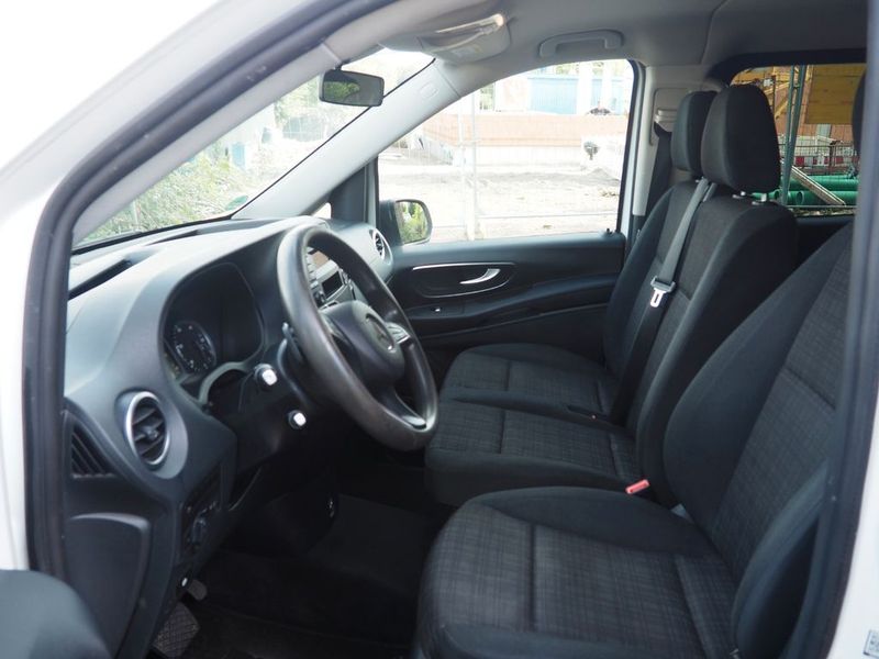 Mercedes-Benz Sprinter • 2015 • 188,000 km 4