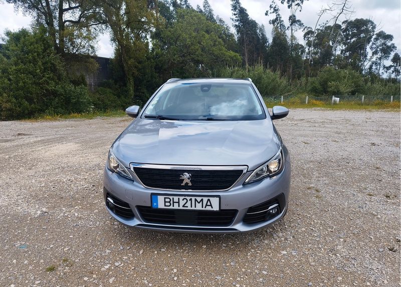 Peugeot 308 • 2019 • 140,000 km 1