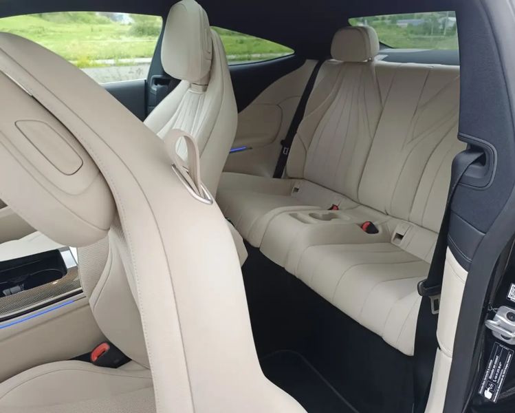 Mercedes-Benz CLS • 2024 • 7,000 km 14