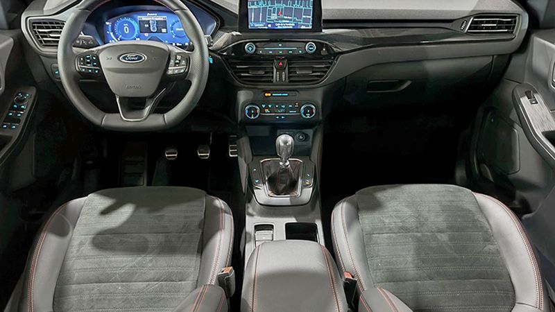 Ford Kuga • 2023 • 15,372 km 7