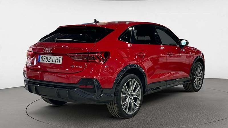 Audi Q3 • 2020 • 36,425 km 4