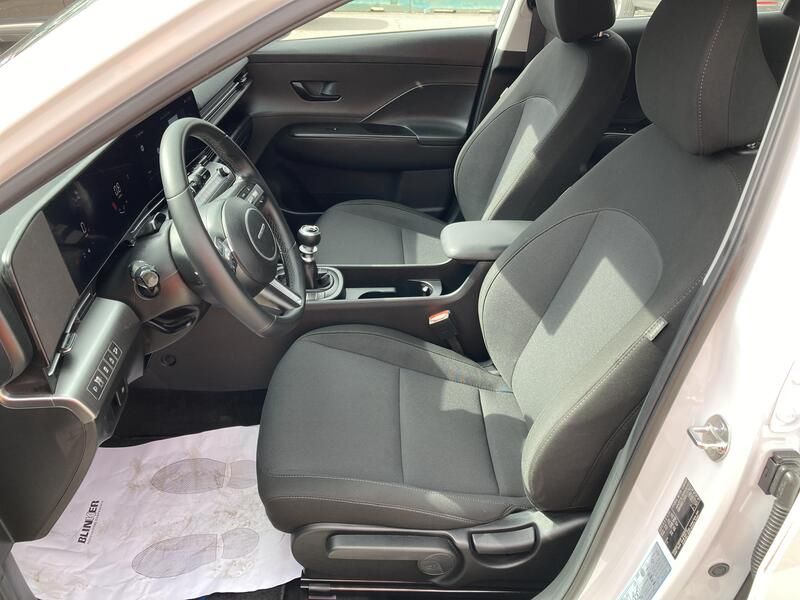Hyundai Kona • 2024 • 6,383 km 10