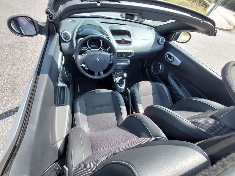 Renault Wind • 2011 • 106,000 km 10