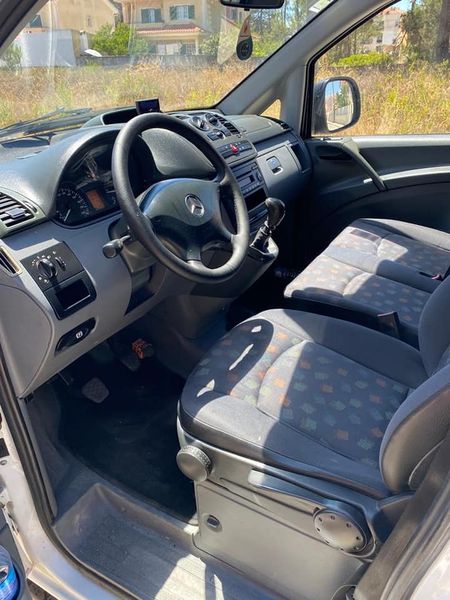 Mercedes-Benz 310 Van • 2009 • 267,000 km 6