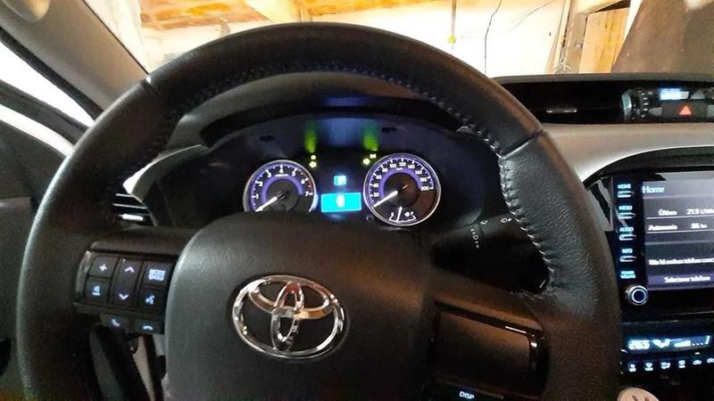 Toyota Hilux • 2020 • 3,650 km 5
