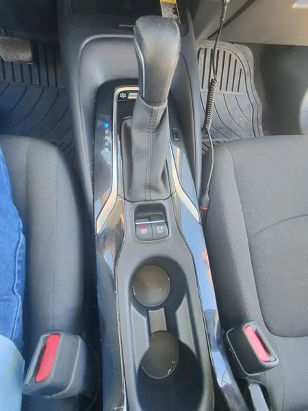 Toyota Corolla Hybrid • 2019 • 64,460 km 4