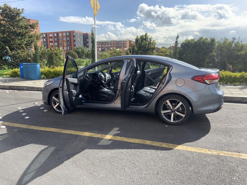 Kia Cerato • 2018 • 43,300 km 4