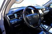 Lexus LX • 2014 • 94,000 km 3