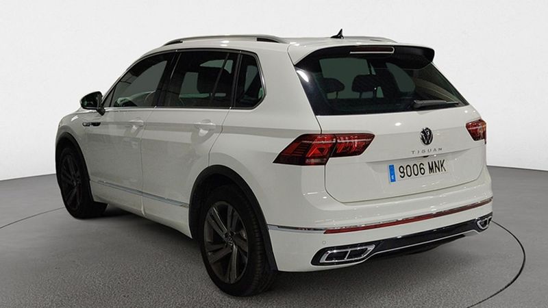 Volkswagen Tiguan • 2024 • 10,608 km 2