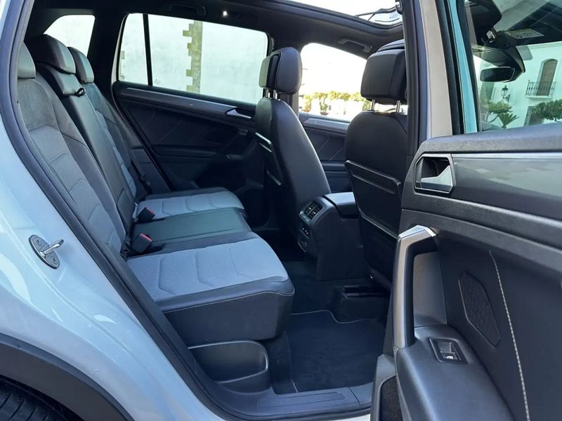 Volkswagen Tiguan • 2020 • 104,000 km 14