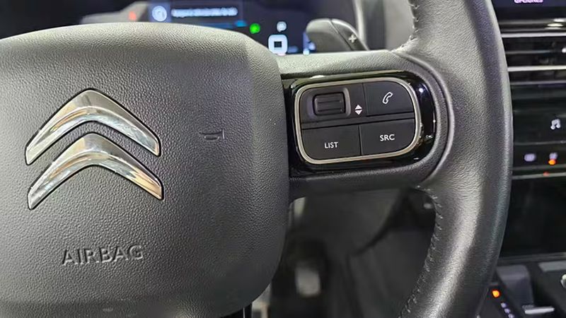 Citroën C5 • 2023 • 37,317 km 11