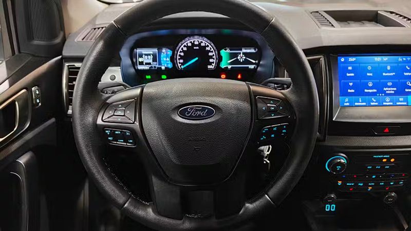 Ford Ranger • 2022 • 24,676 km 23