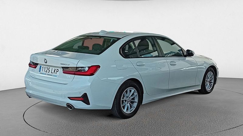 BMW 3 Series • 2020 • 84,516 km 3