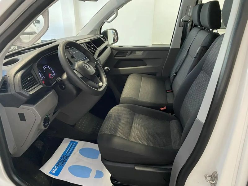 Volkswagen T5 Transporter Shuttle • 2020 • 139,000 km 5