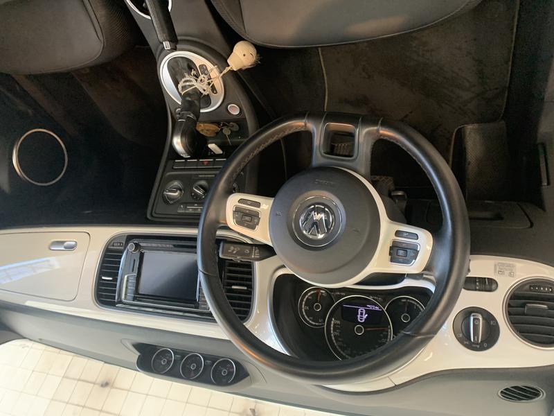 Volkswagen Beetle • 2018 • 38,000 km 2