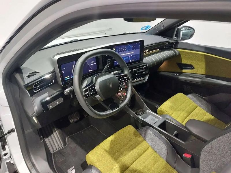 Renault 10 • 2024 • 1,222 km 5