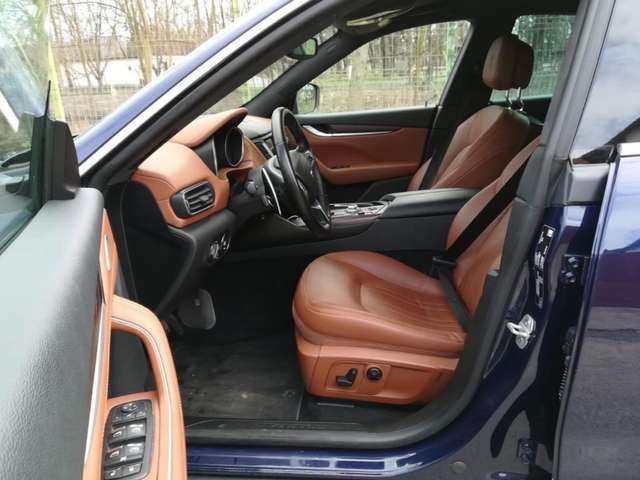 Maserati Levante • 2018 • 57,000 km 9