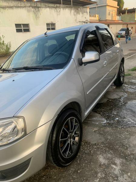 Renault Logan • 2013 • 103,000 km 2