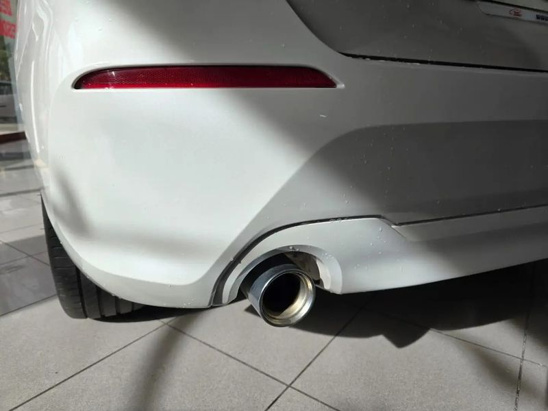 BMW 1 Series • 2020 • 57,000 km 11