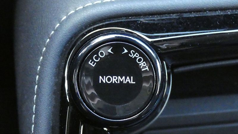 Lexus NX • 2022 • 4,055 km 6