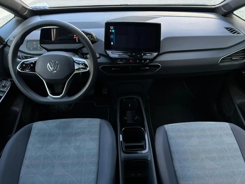 Volkswagen ID.4 • 2021 • 48,000 km 4
