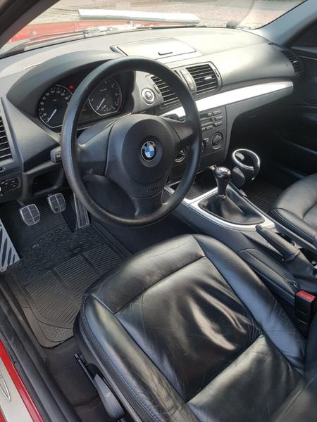 BMW Rad 1 • 2010 • 84,000 km 12