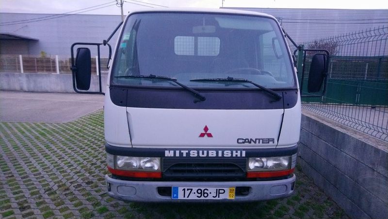 Mitsubishi Fuso canter • 1998 • 196,000 km 1