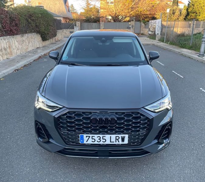 Audi Q3 • 2021 • 89,000 km 1