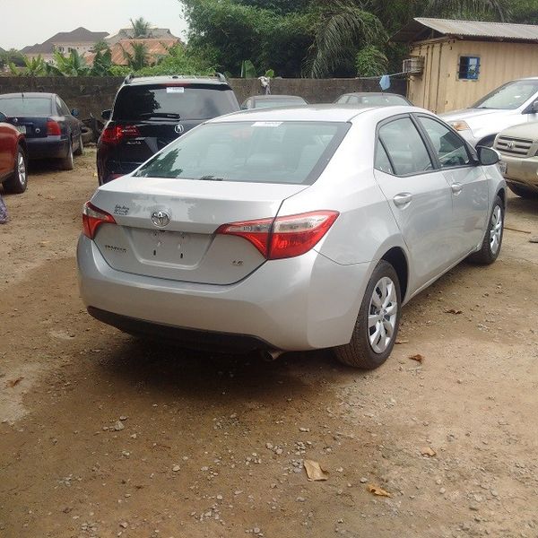 Toyota Corolla • 2015 • 21 km 4