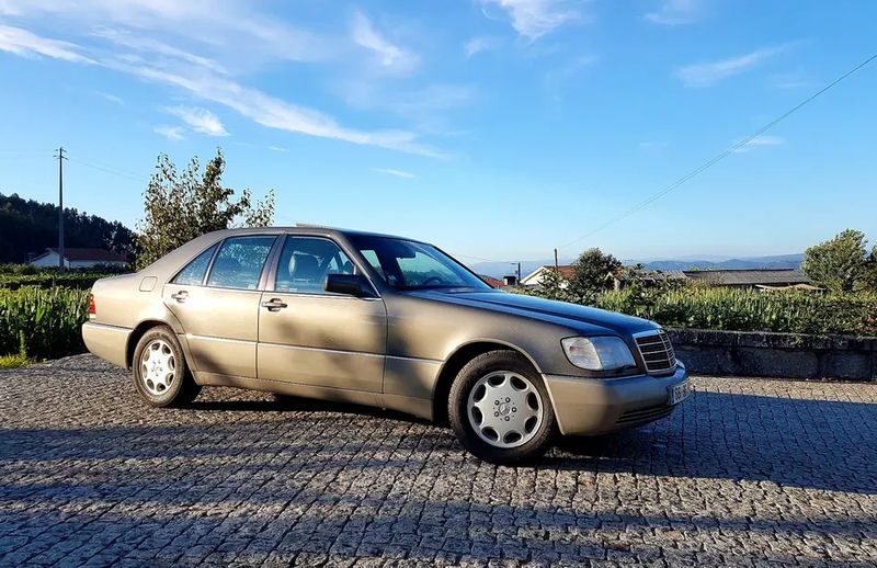 Mercedes-Benz S • 1991 • 225,000 km 1