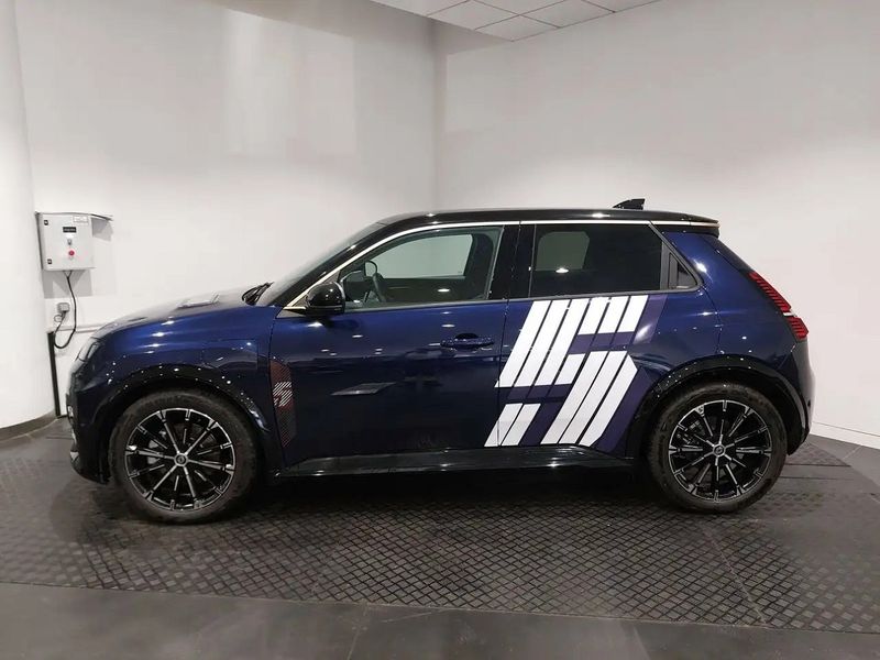 Renault 10 • 2024 • 1,222 km 1