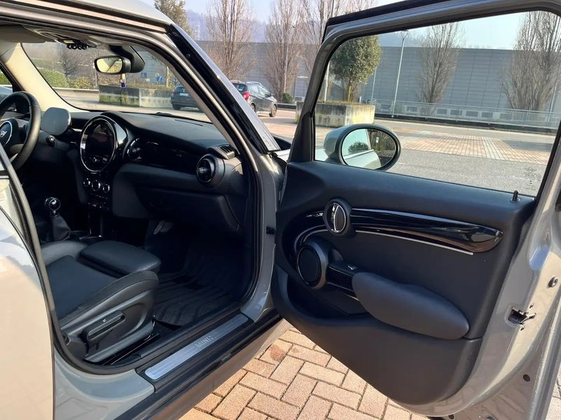 MINI One D • 2022 • 19,000 km 10