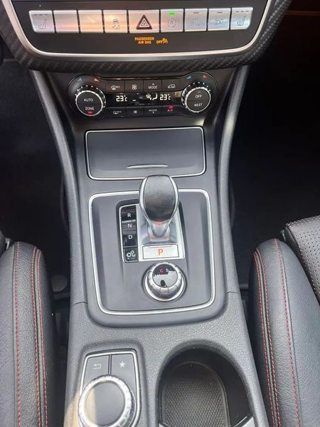 Mercedes-Benz A-Class • 2016 • 97,000 km 7