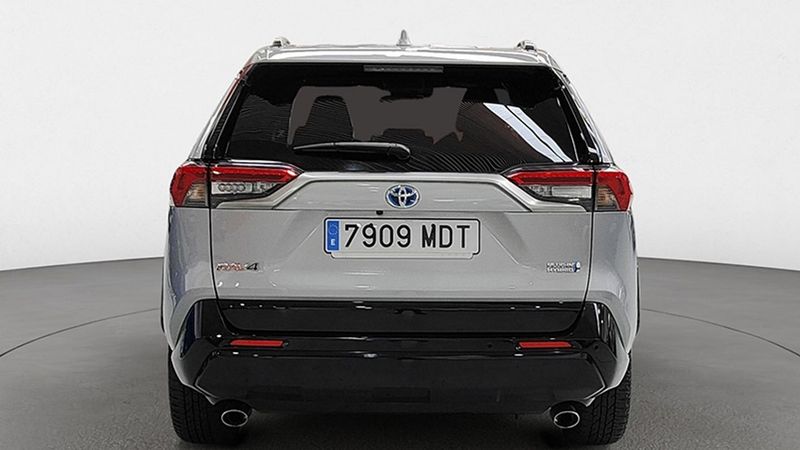 Toyota RAV4 • 2023 • 42,000 km 7